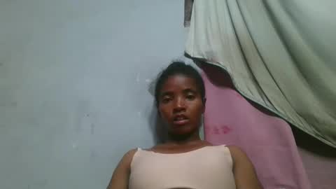 lydie856696 online show from April 27, 8:23 am