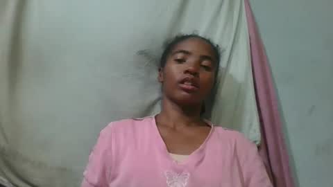 lydie856696 online show from June 4, 3:07 pm