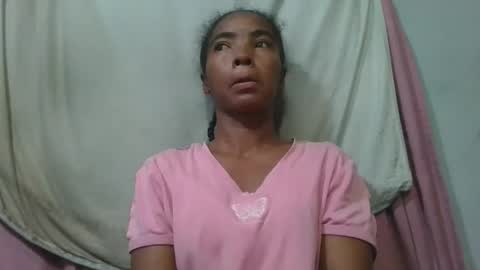 lydie856696 online show from June 5, 3:13 am