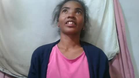 lydie856696 online show from June 13, 8:23 am