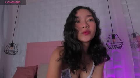 Lyhana Lee online show from January 22, 12:49 pm