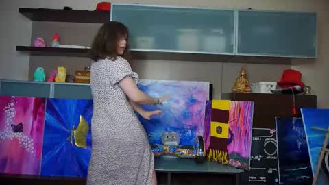 hi im Lyle online show from February 21, 3:34 am