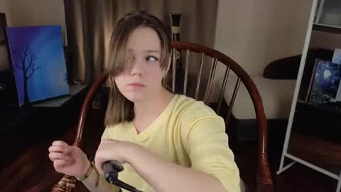 hi im Lyle online show from March 11, 3:16 am