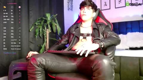 Lyle Bennett Freelance Model online show from February 3, 10:53 am