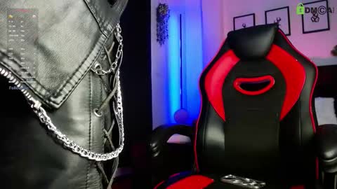 Lyle Bennett Freelance Model online show from March 9, 12:20 pm