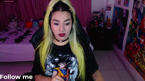 Snapshot of lyli3_4 chatting on April 16, 7:31 am lyli3_4 online show from April 16, 7:31 am