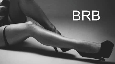 Snapshot of lylithskye chatting on January 3, 11:25 am Lylith Skye NO NUDE model online show from January 3, 11:25 am