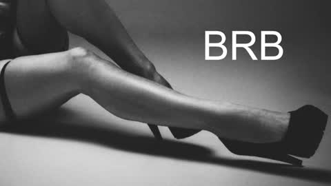 Snapshot of lylithskye chatting on January 5, 11:37 am Lylith Skye NO NUDE model online show from January 5, 11:37 am