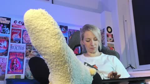 Snapshot of lylithskye chatting on January 16, 4:39 pm Lylith Skye NO NUDE model online show from January 16, 4:39 pm