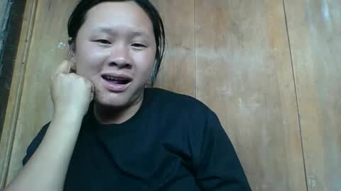 lylymai online show from September 18, 7:43 am