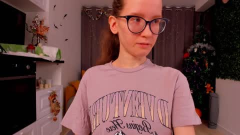Sara online show from January 10, 7:11 pm