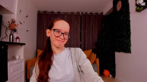 Sara online show from January 16, 7:10 pm