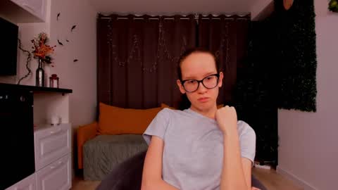 Sara online show from January 17, 1:15 am