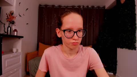 Sara online show from January 19, 2:04 am