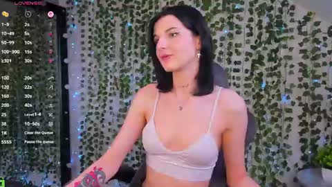 Lynn online show from July 26, 12:30 am