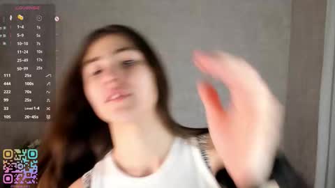 Snapshot of lynnaaspen chatting on October 27, 3:16 pm Ellie online show from October 27, 3:16 pm