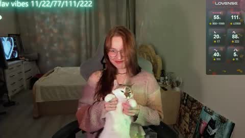 lynne_dawson online show from October 18, 4:52 pm