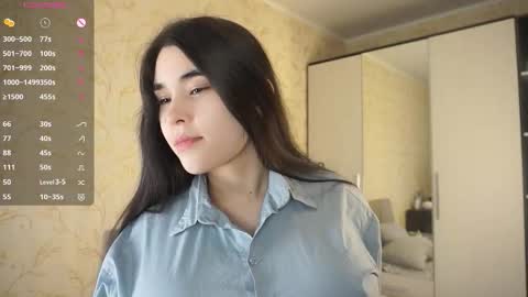 Lola online show from October 18, 3:53 am