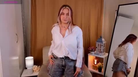 Emma online show from September 15, 4:18 pm