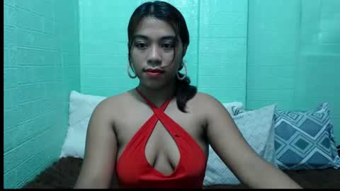 Lyn online show from July 11, 9:27 pm