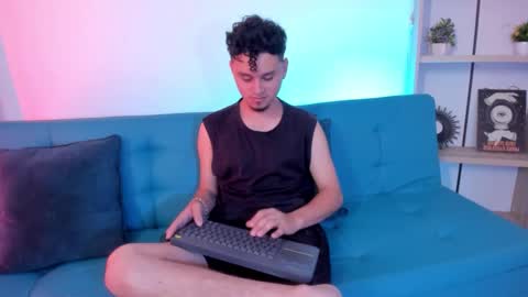 Andrew online show from September 11, 3:23 pm