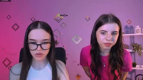Snapshot of lyra_desire chatting on June 1, 9:00 am lyra_desire online show from June 1, 9:00 am