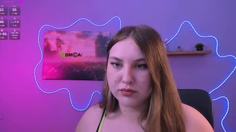 Snapshot of lyra_desire chatting on June 3, 7:08 pm lyra_desire online show from June 3, 7:08 pm