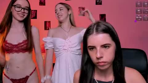 lyra_desire online show from July 17, 1:18 pm