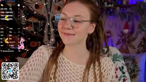 Lyra online show from December 2, 12:05 am