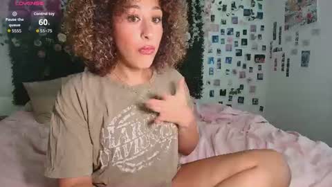 Lyra online show from July 28, 12:40 am