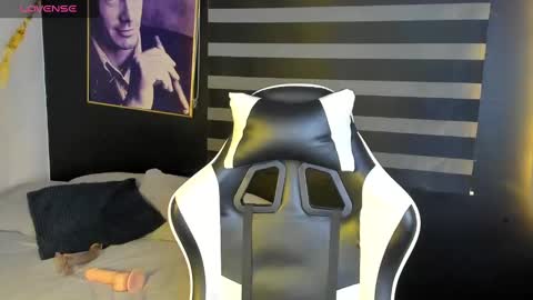 lyralux10 online show from September 14, 4:55 am