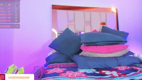 lysa_thomas9 online show from January 15, 3:11 am