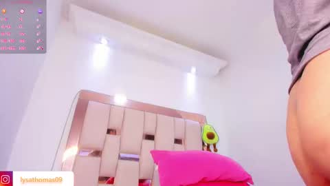 lysa_thomas9 online show from December 14, 5:02 am