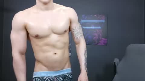 Snapshot of lysan_corv chatting on July 18, 4:11 pm Lysan online show from July 18, 4:11 pm