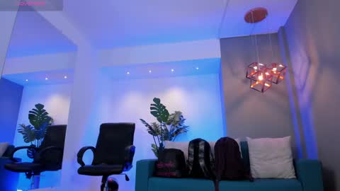 Snapshot of lyssa_muller chatting on February 14, 8:48 pm Lyssa  Everyday From 0700 to 1630 Col Time online show from February 14, 8:48 pm