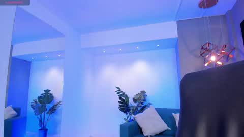 Snapshot of lyssa_muller chatting on October 30, 1:45 pm Lyssa  Everyday From 0700 to 1630 Col Time online show from October 30, 1:45 pm