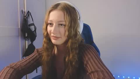 Mila online show from February 3, 5:38 am