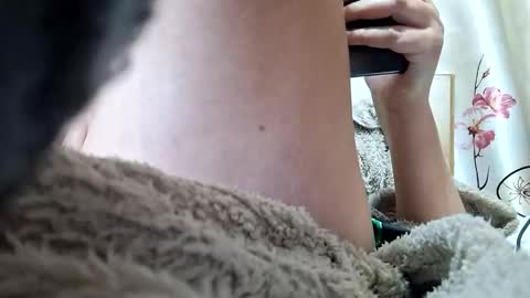 Snapshot of lyxbabylove chatting on February 9, 4:18 pm LyxBabyLove online show from February 9, 4:18 pm