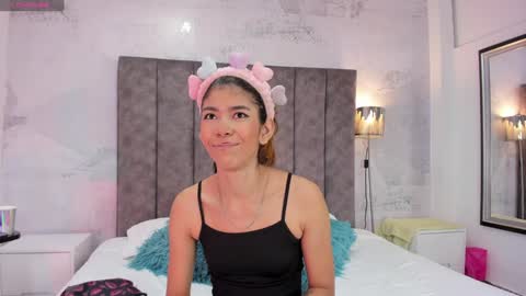 Lyxi online show from January 30, 11:44 am