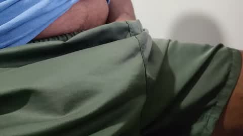 m0ren01995 online show from May 17, 2:42 am