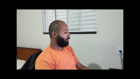 m0ren01995 online show from June 4, 6:36 pm
