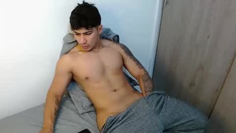 Snapshot of m1chaelx_ chatting on March 8, 1:59 pm MICHAEL online show from March 8, 1:59 pm