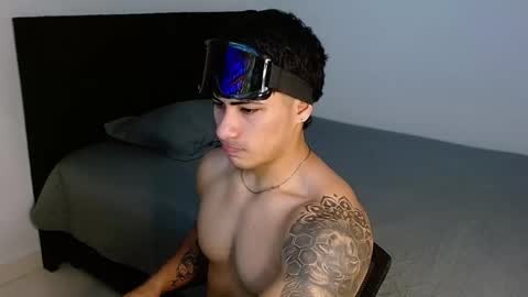 Snapshot of m1chaelx_ chatting on March 27, 3:45 am MICHAEL online show from March 27, 3:45 am