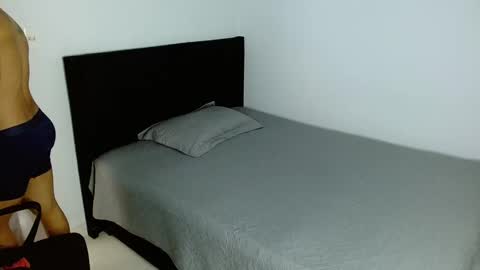 Snapshot of m1chaelx_ chatting on March 27, 3:01 pm MICHAEL online show from March 27, 3:01 pm