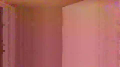 Snapshot of m1niviking chatting on May 28, 10:51 pm m1niviking online show from May 28, 10:51 pm