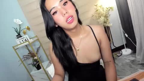 Snapshot of m1ssjanelana69 chatting on December 14, 3:07 am Janelovesu online show from December 14, 3:07 am