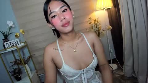 Snapshot of m1ssjanelana69 chatting on January 5, 6:02 pm Janelovesu online show from January 5, 6:02 pm