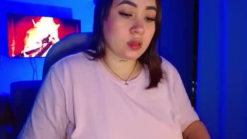 Snapshot of m33li chatting on April 30, 1:01 am Meli online show from April 30, 1:01 am