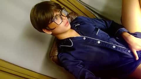 maddison online show from March 28, 3:55 pm