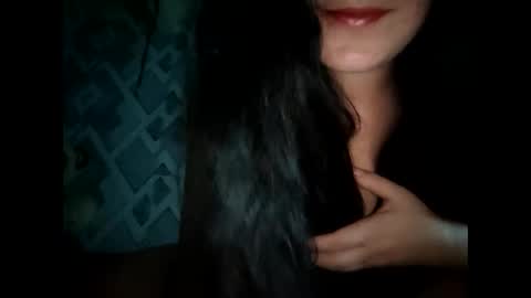 Snapshot of m8437769 chatting on October 23, 7:34 pm m8437769 online show from October 23, 7:34 pm